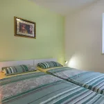 Apartman Relaxing Garden - Indira