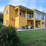 Apartman Relaxing Garden - Indira *