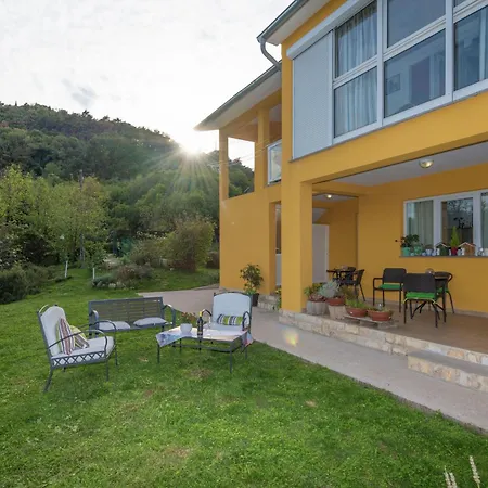 Apartamento Relaxing Garden - Indira *